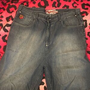 Akademiks Indigo Relaxed Jean Shorts